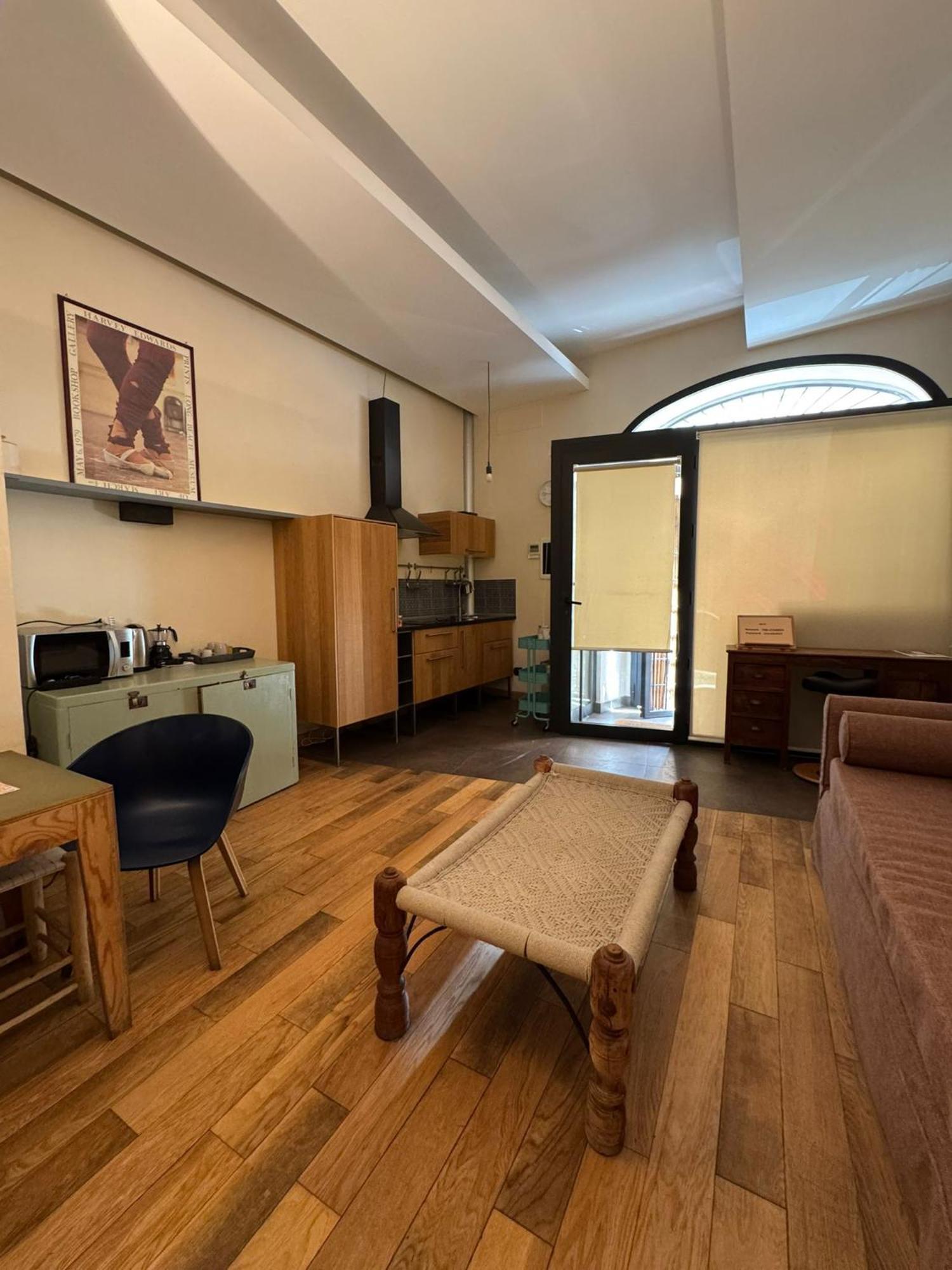 Bed & Breakfast Loft *